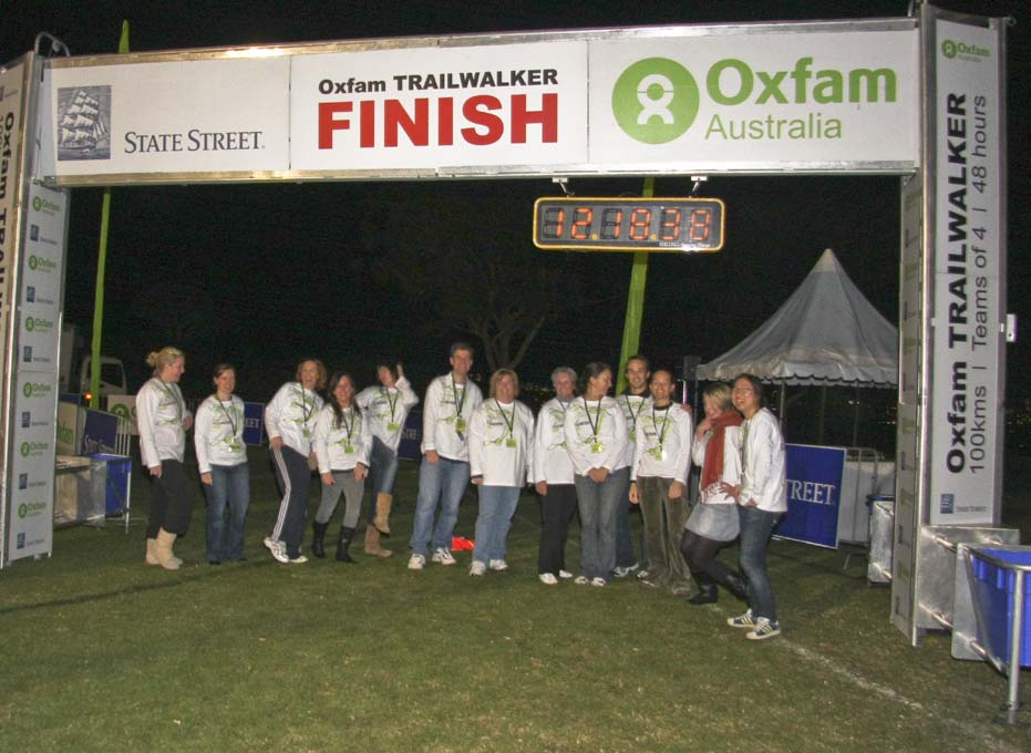 GB-_128-Finish Area - Volunteers.jpg